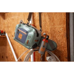 Fishpond Thunderhead Bear Spray Holder -Online Angling Store 946988 800 auto