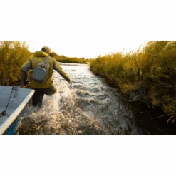 Fishpond Summit Sling 2.0 Bag 25 Fishpond Summit Sling 2.0 Bag -Online Angling Store 995281 800 auto